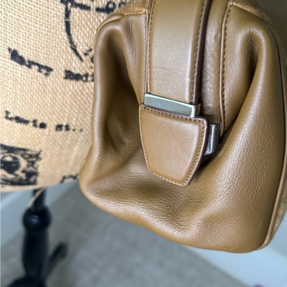Salvatore Ferragamo Brown Leather Bag - Picture 7 of 16